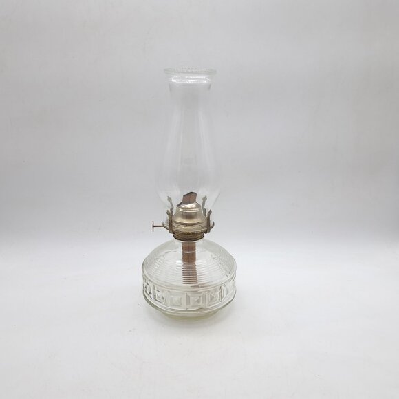 Vintage Oil Lantern - Picture 1 of 11